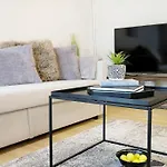 Dwell By Design & Arboretum Tickets Included
