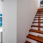 Skyline View Luxury 3 Story Townhouse