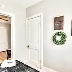 The Vintage Stellar On Lower-Greenville
