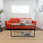 The Kozy Urban Dallas Flat