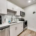 Getaway Located In The Heart Of Dallas