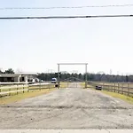 Texas Ranch House With 5 Bedroom And Fish Pond