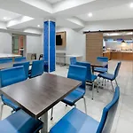 Holiday Inn Express & Suites - Dallas Park Central Northeast By Ihg