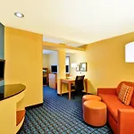 Fairfield Inn & Suites Dallas Medical/Market Center