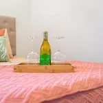 Luxury Queen Suite Near Downtown Dtx/Free Netflix &Parking