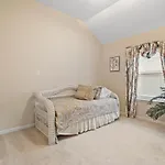 2 Twin Bed And A Full Bed Cozy Room