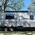 Tiny Home Rv In The Heart Of Dallas & Dos XX