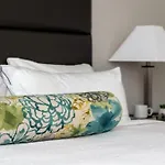 Downtown Dallas Cozysuites With Gym #1