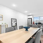 Stunning Apartment In Downton Dallas 2 Br/1 Bath