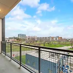 Cozy Loft Style 2Br I Gym I Parking I Workspace