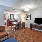 Embassy Suites By Hilton Dallas Market Center