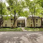 Dallas Condo With Pool Access About 4 Mi To Downtown!