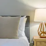 Landing - Modern Apartment With Amazing Amenities