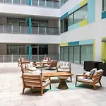 Bold Cozysuites With Gym, Roof #9