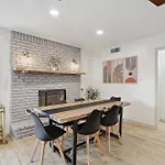 Spectacular 6Br 2,5Ba Holiday Home With Pool