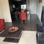 Your 1Br And Lr Home Away From Home