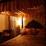 Alla\'S Historical Bed And Breakfast, Spa And Cabana