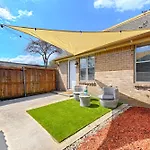 ༄Entire Townhome༄2B/2Ba/2Parking༄ Backyard