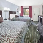 Days Inn By Wyndham Market Center Dallas Love Field
