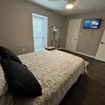 Downtown Dallas - Modern 1Bed 1Bath Escape