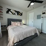 Downtown Dallas Lux Abode 1Bd
