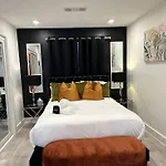 Luxury Suite In Dtw/Free Parking