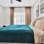 Urban Haven In The Heart Of Dallas L Pet Friendly