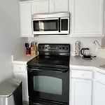 Private Room Near Downtown 30