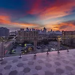 Element Dallas Downtown East