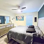 Dallas Full Apartment With Parking Washer Dryer