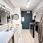 Dallas Full Apartment With Parking Washer Dryer