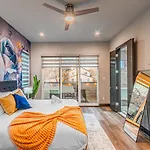 Oak Lawn Luxury Stay - Hot Tub & Arcade