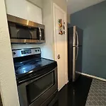 Downtown Dallas Chic Style 1Bed Abode