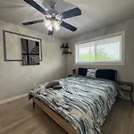 Downtown Dallas Luxe Urban Haven 1Bd Retreat