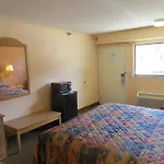 Super 7 Inn Dallas-East