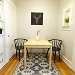 1920S City Retreat Studio Flat