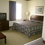 Delux Inn Express & Suites