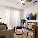 Bell Knox Apartments
