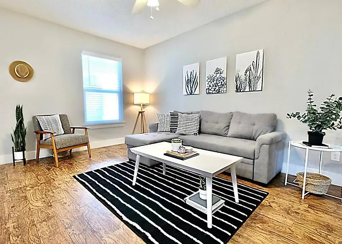 The Boutique Space & Free Parking