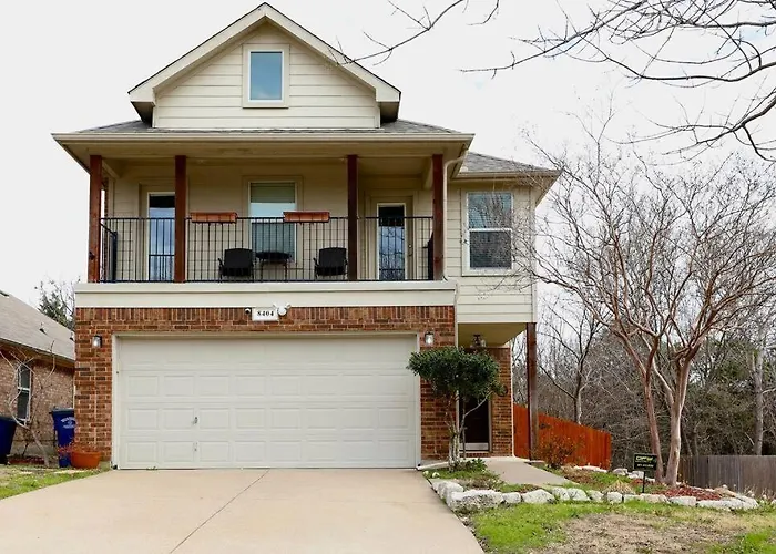 3 Bedroom Dallas Escape