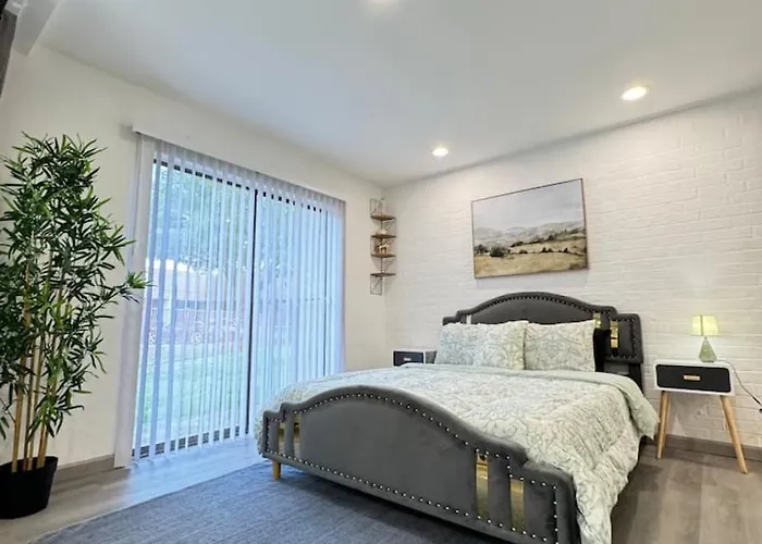 Downtown Dallas Cozy Abode 5 Min From Love Field 1Bd