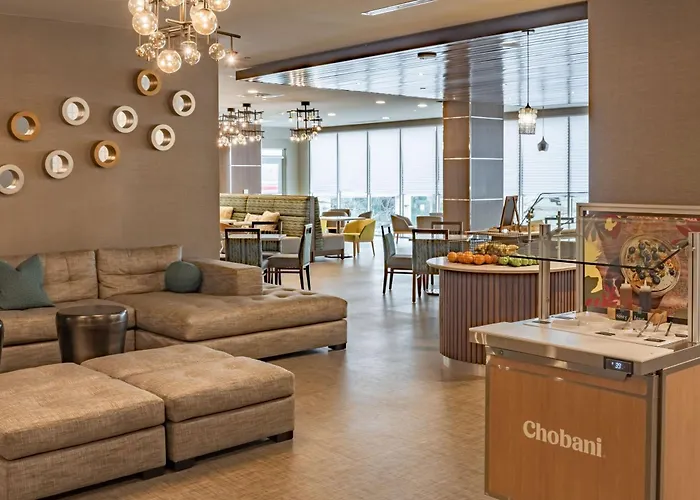 Element Dallas Downtown East
