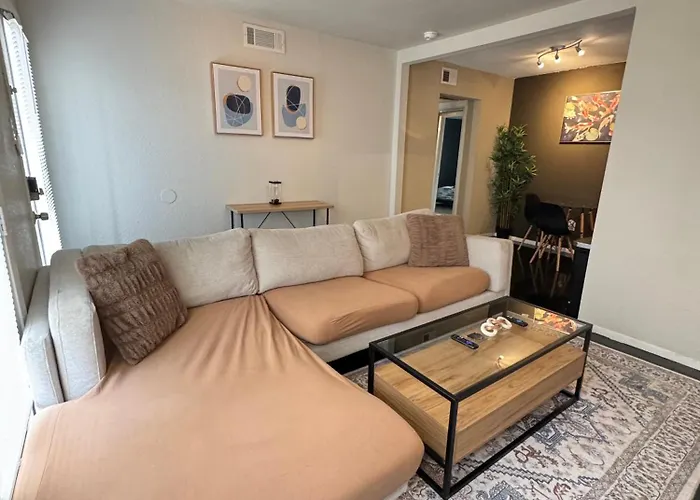 Downtown Dallas Chic Style 1Bed Abode