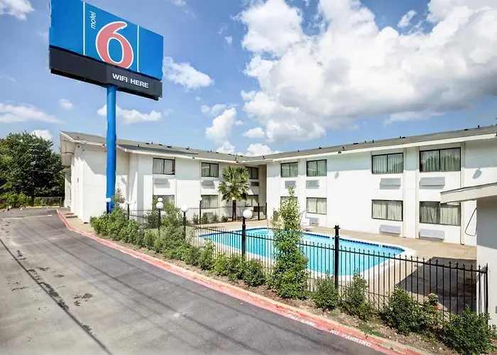 Motel 6-Dallas, Tx - South