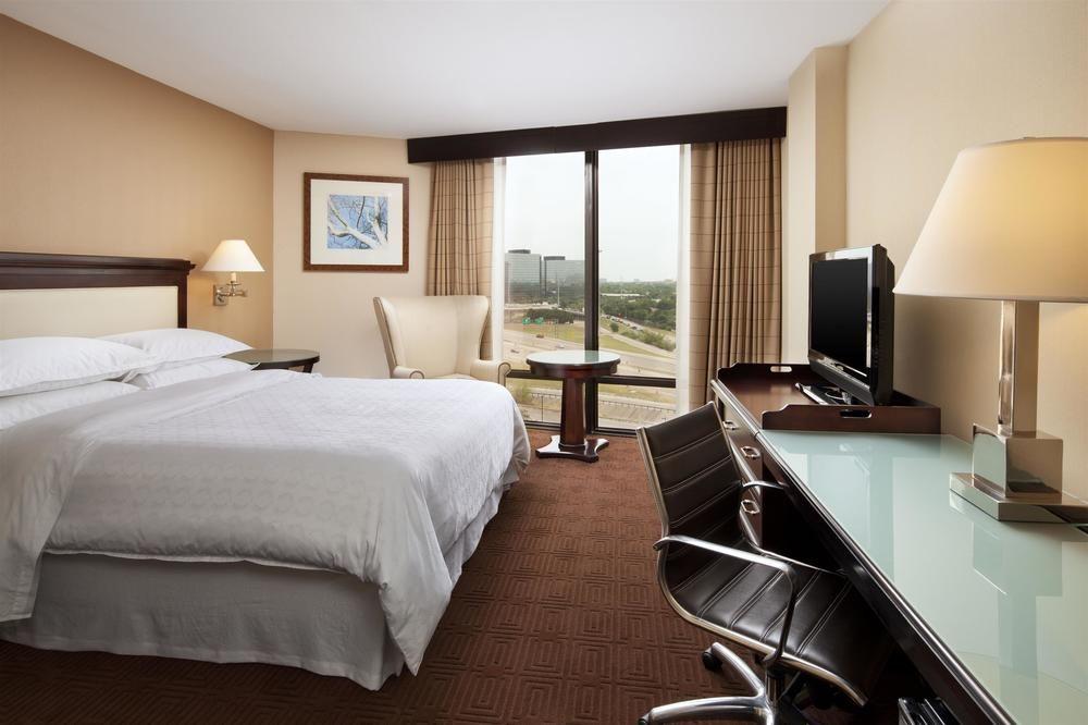Sheraton By The Galleria Hotel