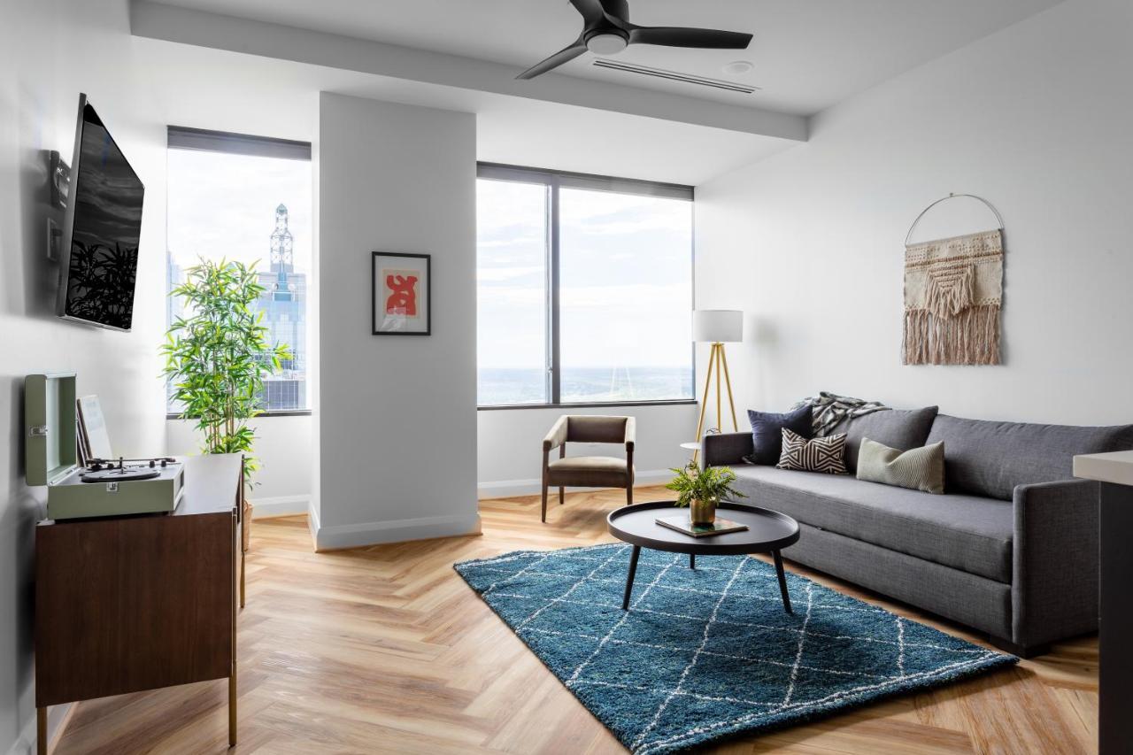 Aparthotel Mint House - Downtown Dallas