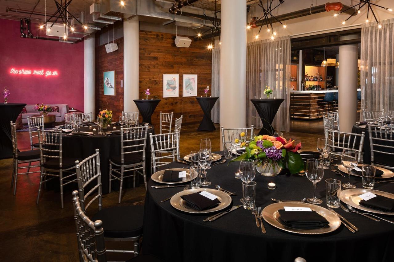 Canvas 4* Dallas