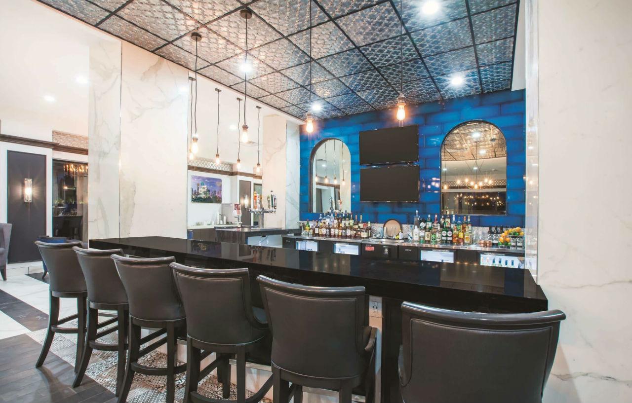 Hotel Express - Downtown By Ihg 3*