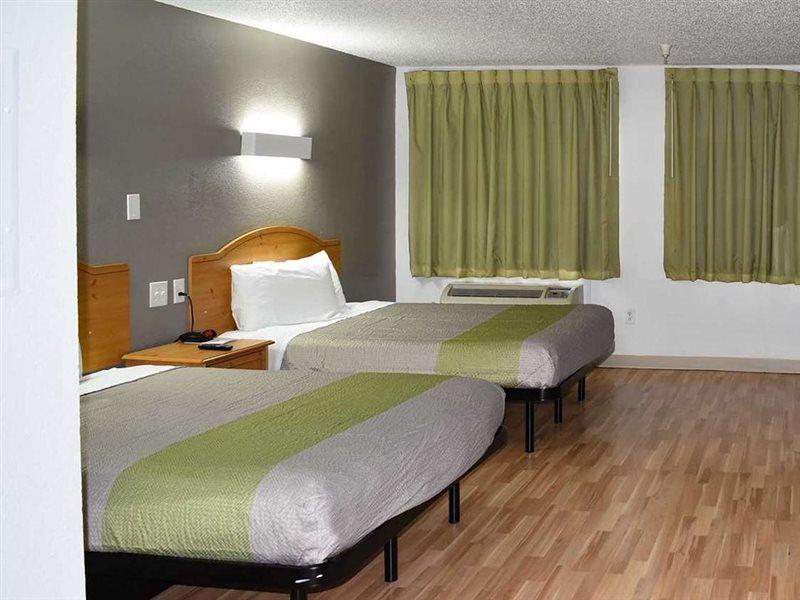 Hotel 6-dallas, Tx - North - Richardson 2*