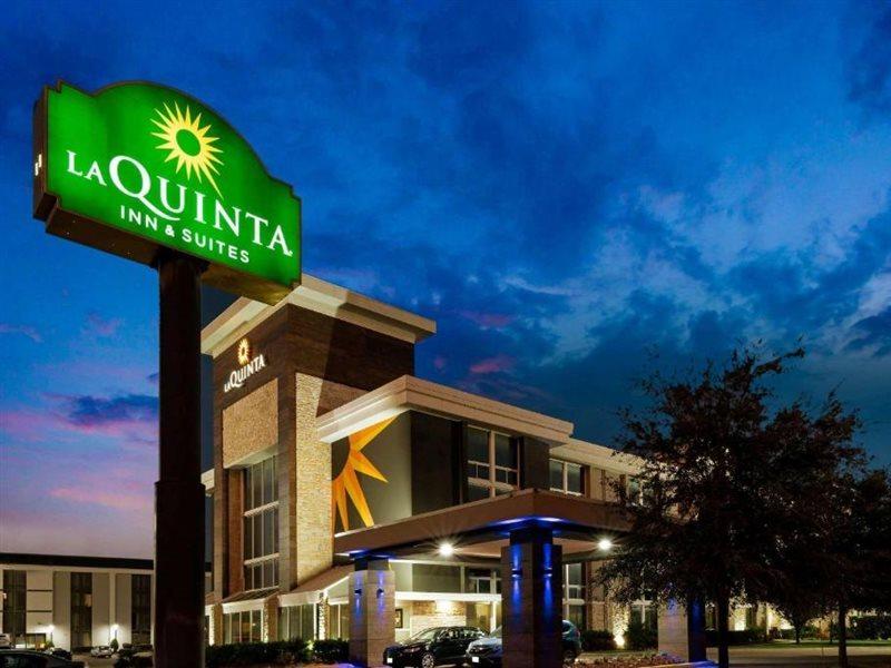 La Quinta By Wyndham I-35 Walnut Hill Ln Dallas